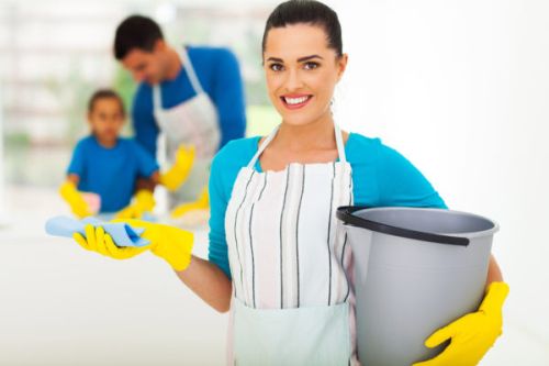 عاملات منزلية بالساعه الدمام