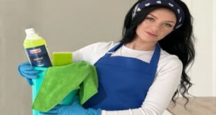 عاملات بالساعة الخرج